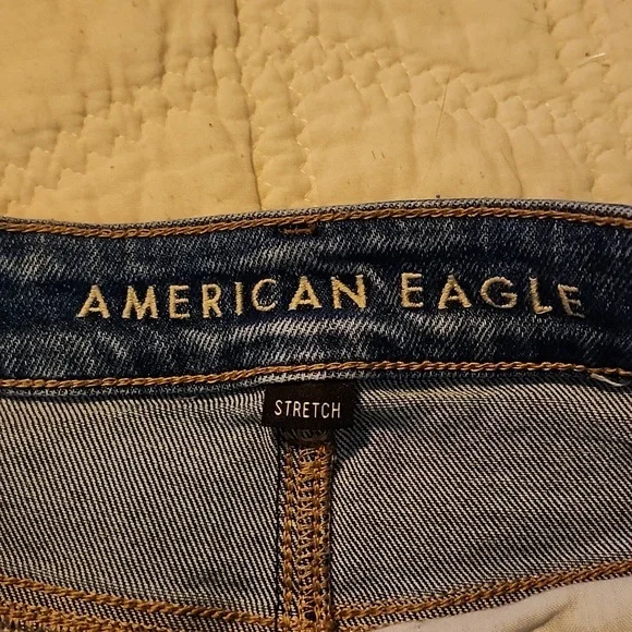 AEO Jean shorts - Picture 3 of 4
